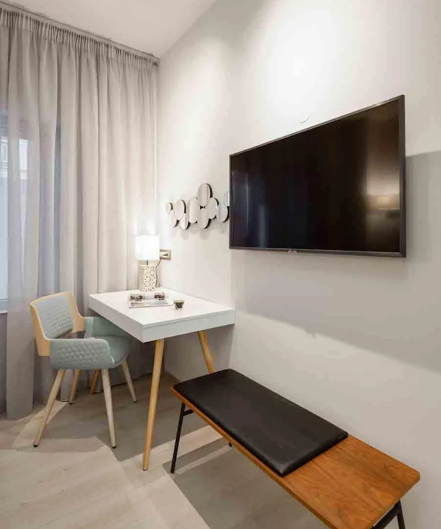 Square Elegant Suites Thessaloniki Griechenland