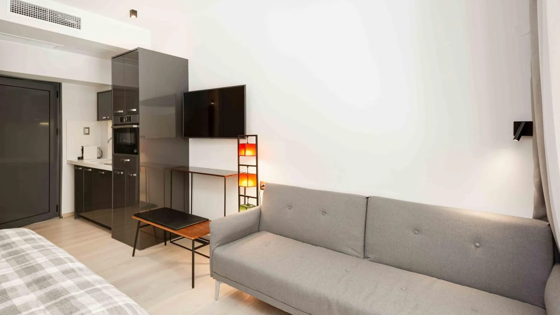 Apartment Square Elegant Suites Thessaloniki Griechenland
